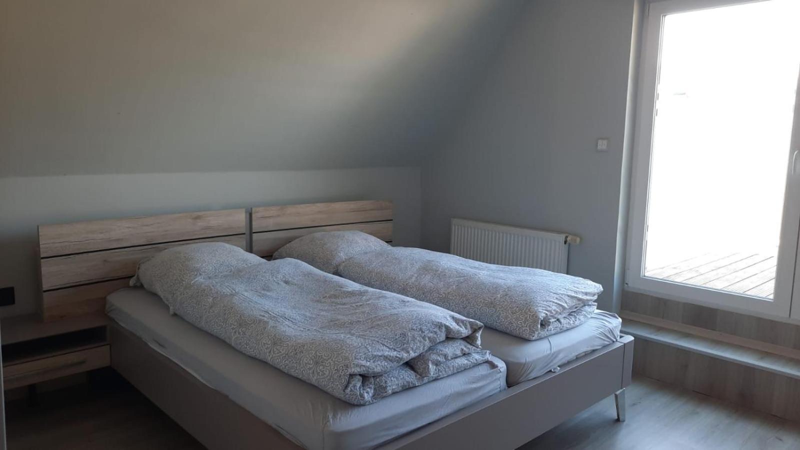 Ferienwohnung Mittelpunkt Schortens Extérieur photo